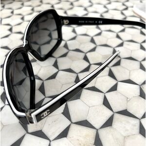 Chanel sunglasses with case and dust cloth. No imperfections